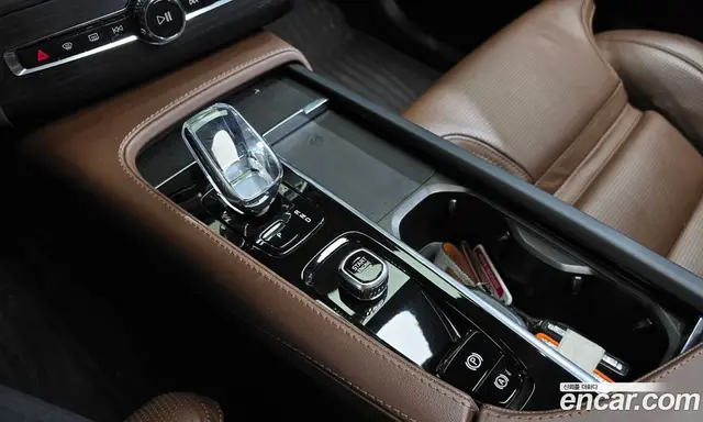 Volvo XC90 2022 2.0 автомат (гидро), миниатюра 12