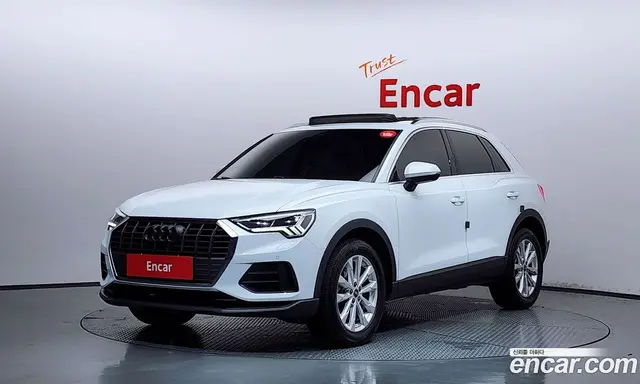 Audi Q3, 2023, 61 235 км
