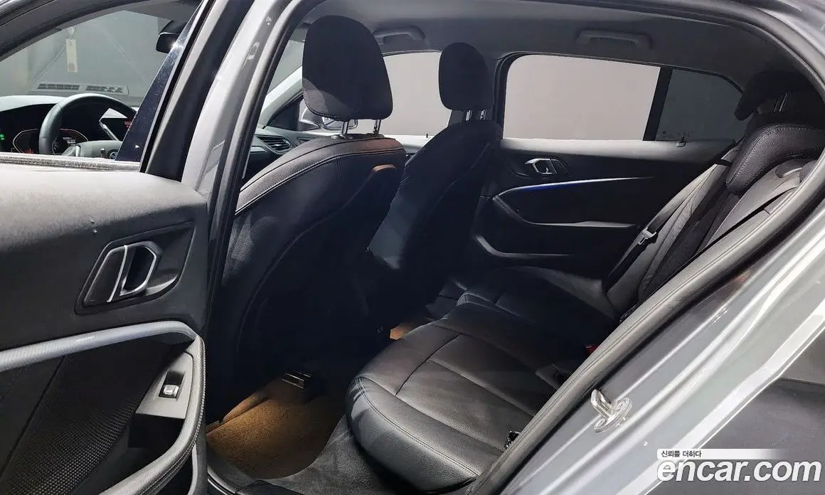 BMW 1 серия 2022 2.0 автомат (гидро), фото 18 BMW 1 серия 2022 2.0 автомат (гидро), фото 18