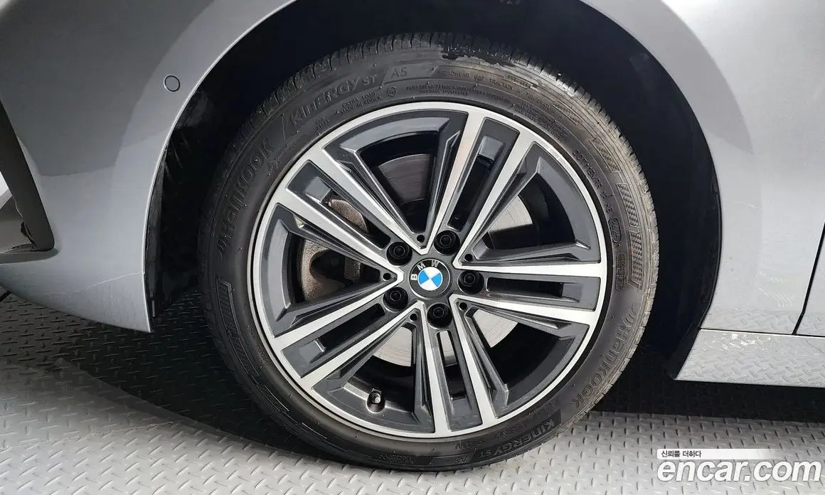 BMW 1 серия 2022 2.0 автомат (гидро), фото 5 BMW 1 серия 2022 2.0 автомат (гидро), фото 5