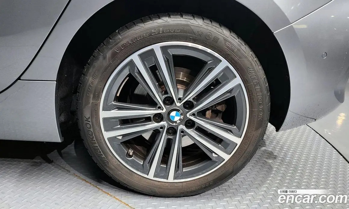 BMW 1 серия 2022 2.0 автомат (гидро), фото 7 BMW 1 серия 2022 2.0 автомат (гидро), фото 7