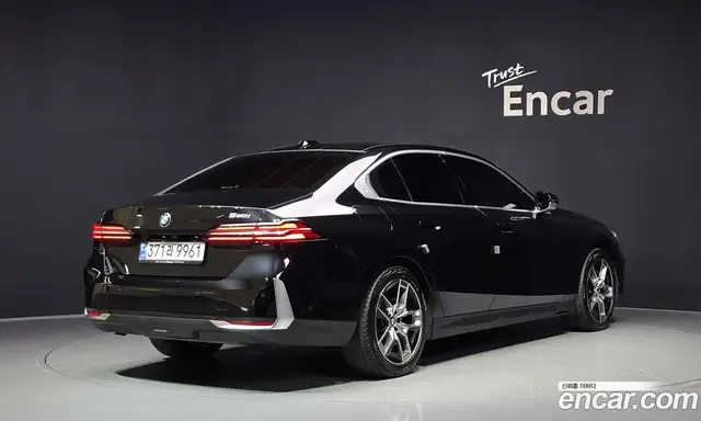 BMW 5 серия 2023 2.0 автомат (гидро), миниатюра 2 BMW 5 серия 2023 2.0 автомат (гидро), миниатюра 2