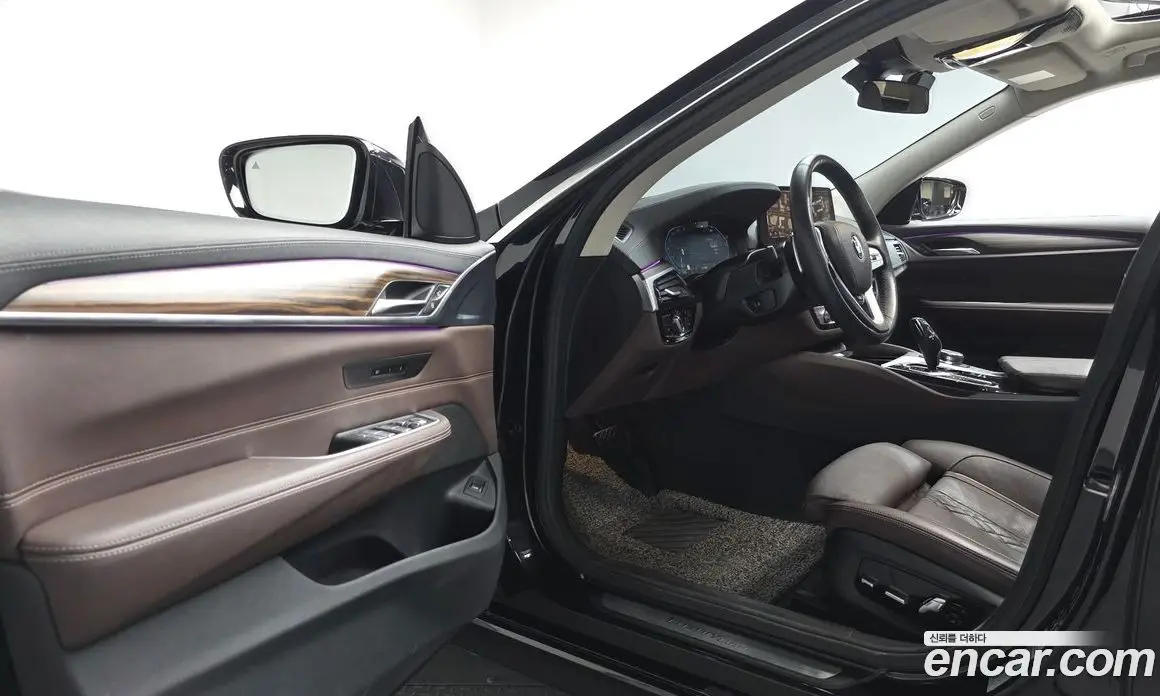 BMW 6 серия 2023 2.0 автомат (гидро), фото 12 BMW 6 серия 2023 2.0 автомат (гидро), фото 12