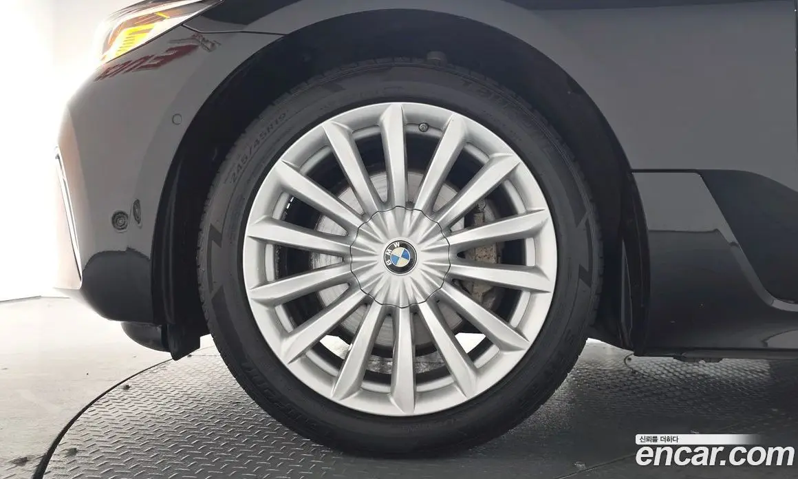 BMW 6 серия 2023 2.0 автомат (гидро), фото 4 BMW 6 серия 2023 2.0 автомат (гидро), фото 4