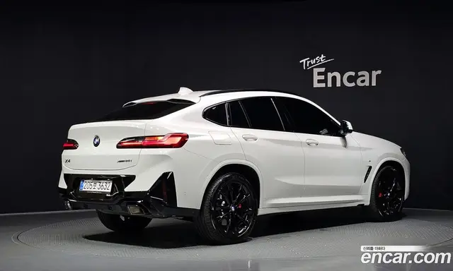 BMW X4 2025 2.0 автомат (гидро), миниатюра 2