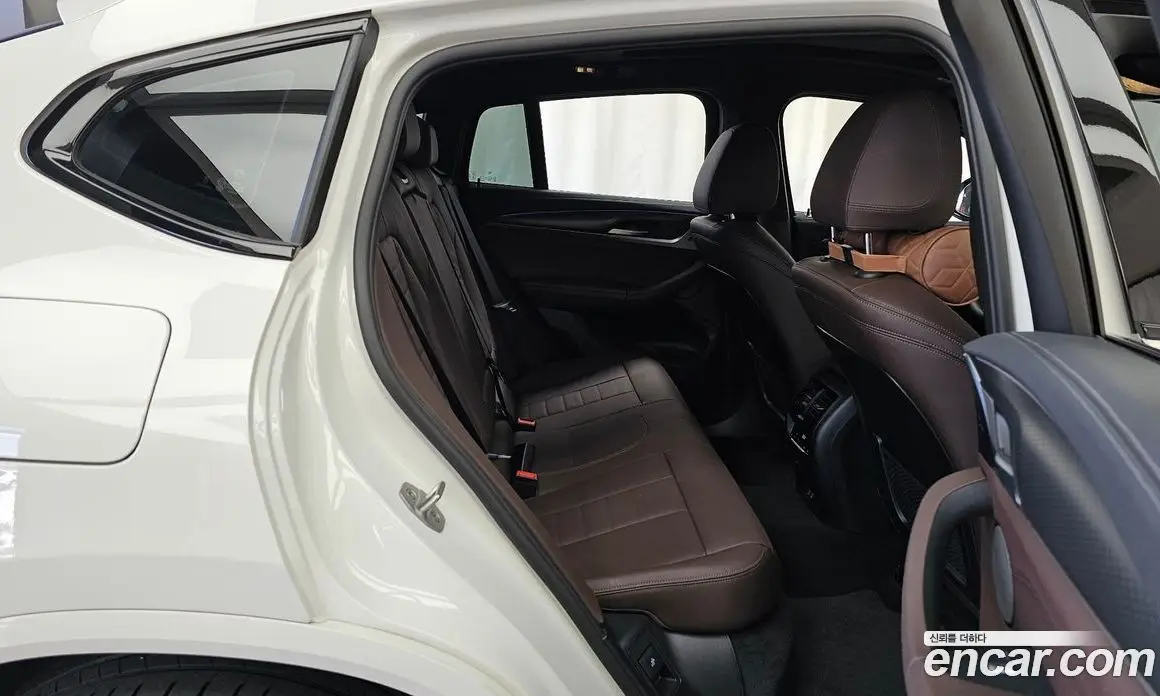 BMW X4 2025 2.0 автомат (гидро), фото 18