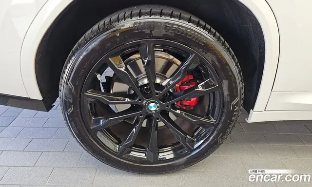 BMW X4 2025 2.0 автомат (гидро), миниатюра 5