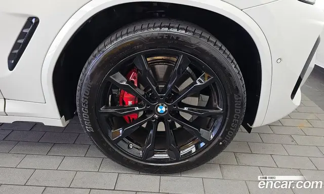 BMW X4 2025 2.0 автомат (гидро), миниатюра 7