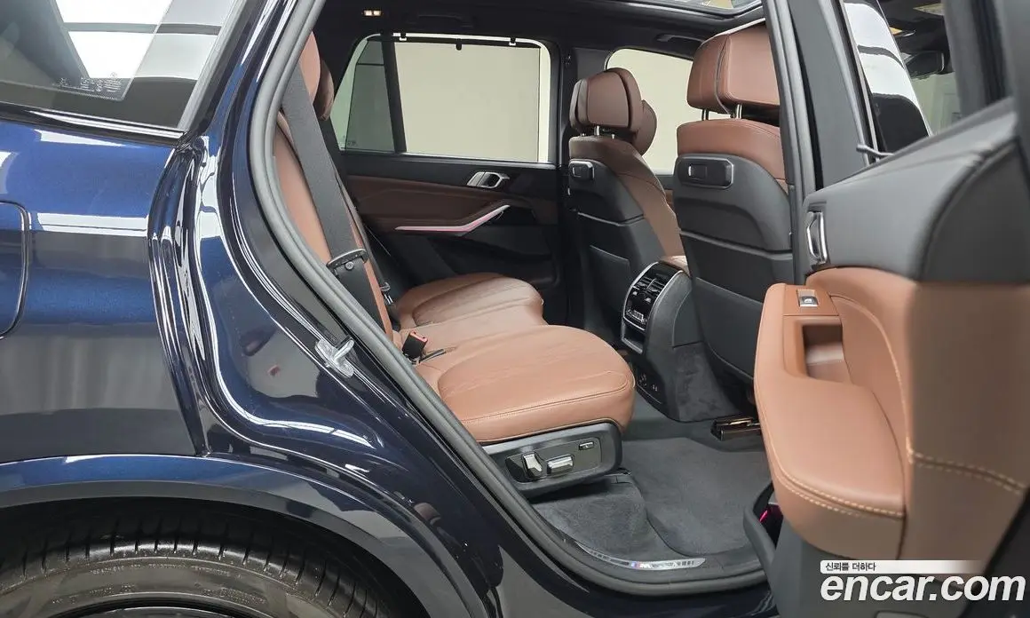 BMW X5 2025 3.0 автомат (гидро), фото 17