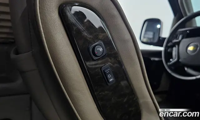 Chevrolet Express Van 2018 6.0 автомат (гидро), миниатюра 12