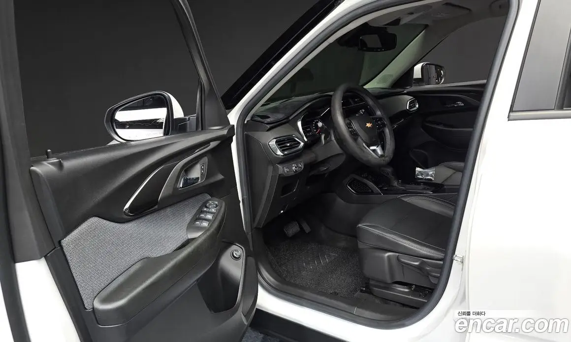 Chevrolet TrailBlazer 2022 1.3 автомат (гидро), фото 13 Chevrolet TrailBlazer 2022 1.3 автомат (гидро), фото 13