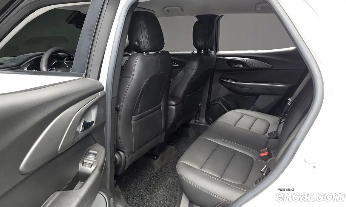 Chevrolet TrailBlazer 2022 1.3 автомат (гидро), фото 17 Chevrolet TrailBlazer 2022 1.3 автомат (гидро), фото 17