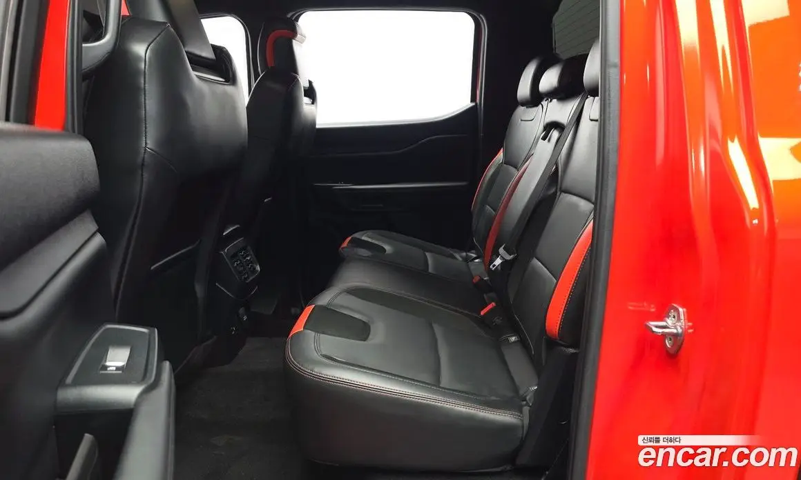 Ford Ranger 2024 2.0 автомат (гидро), фото 16