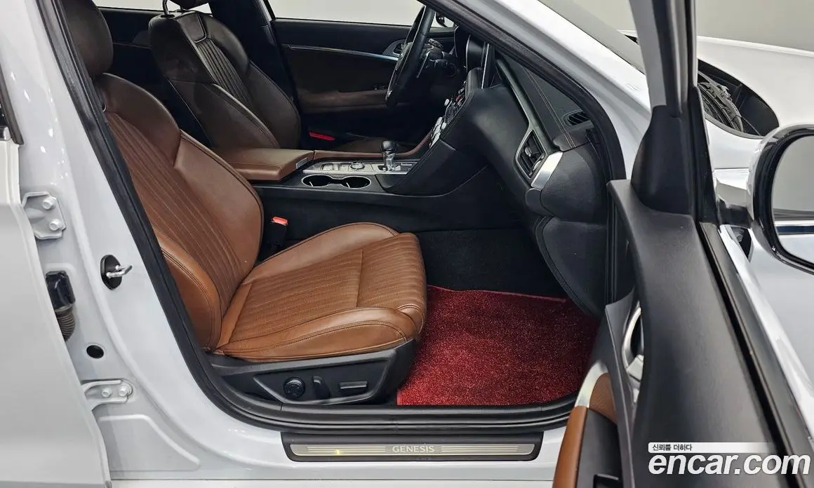 Genesis G70 2019 2.0 автомат (гидро), фото 16