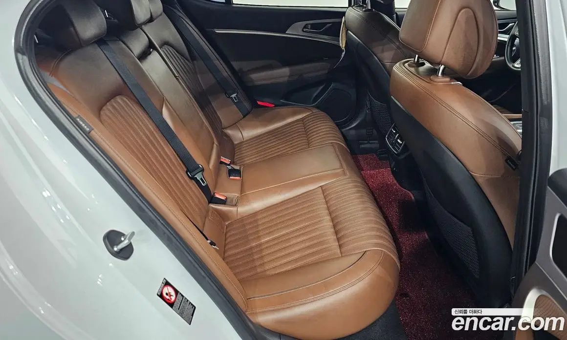 Genesis G70 2019 2.0 автомат (гидро), фото 17