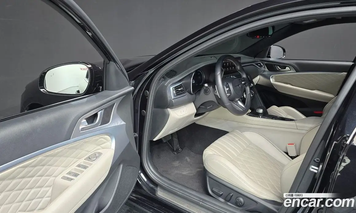 Genesis G70 2022 2.0 автомат (гидро), фото 13