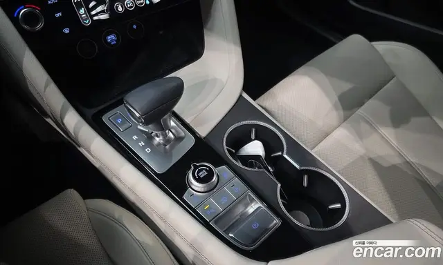 Genesis G70 2024 2.5 автомат (гидро), миниатюра 12