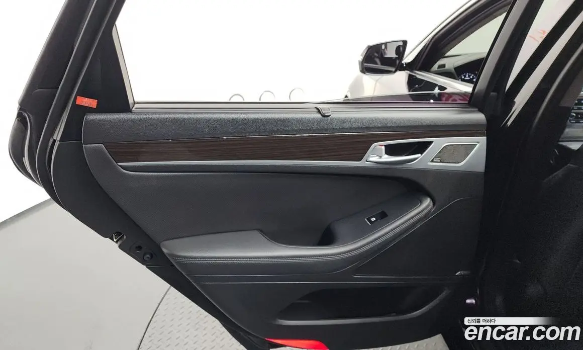 Genesis G80 2016 3.3 автомат (гидро), фото 15