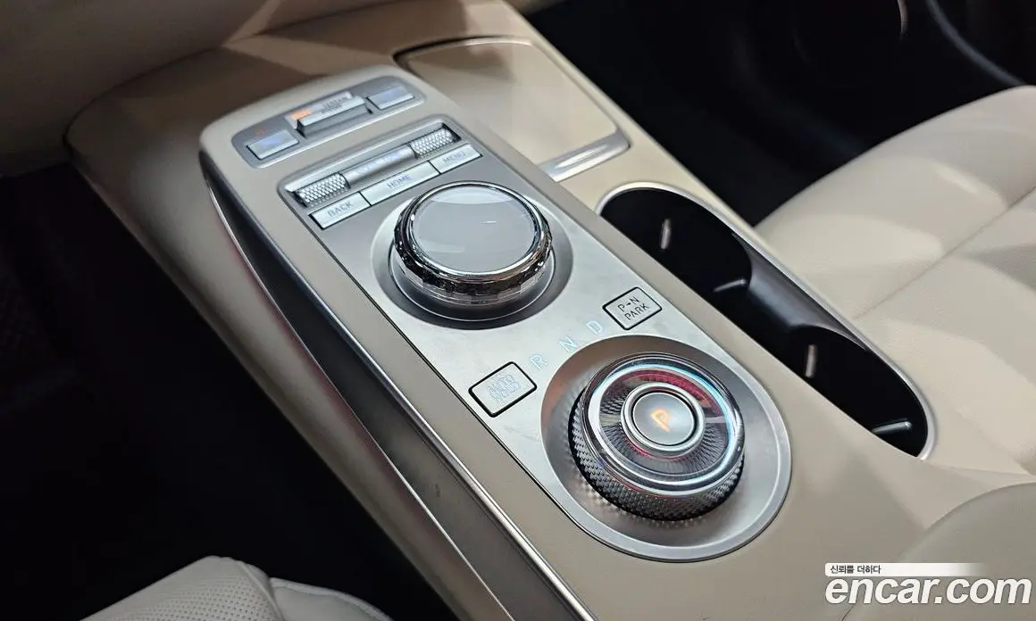 Genesis GV70 2022 2.5 автомат (гидро), фото 12