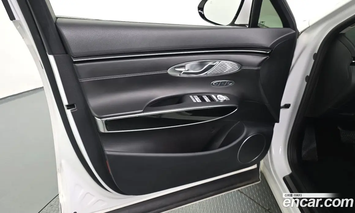 Genesis GV70 2022 3.5 автомат (гидро), фото 14