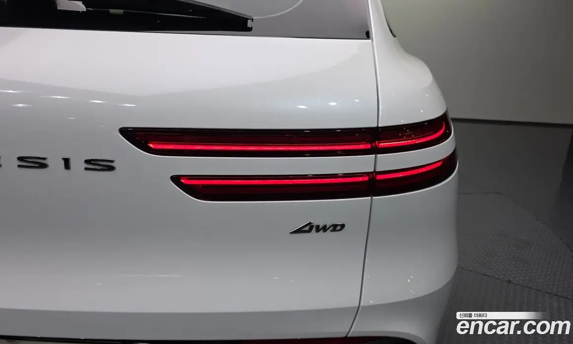 Genesis GV70 2022 3.5 автомат (гидро), фото 9
