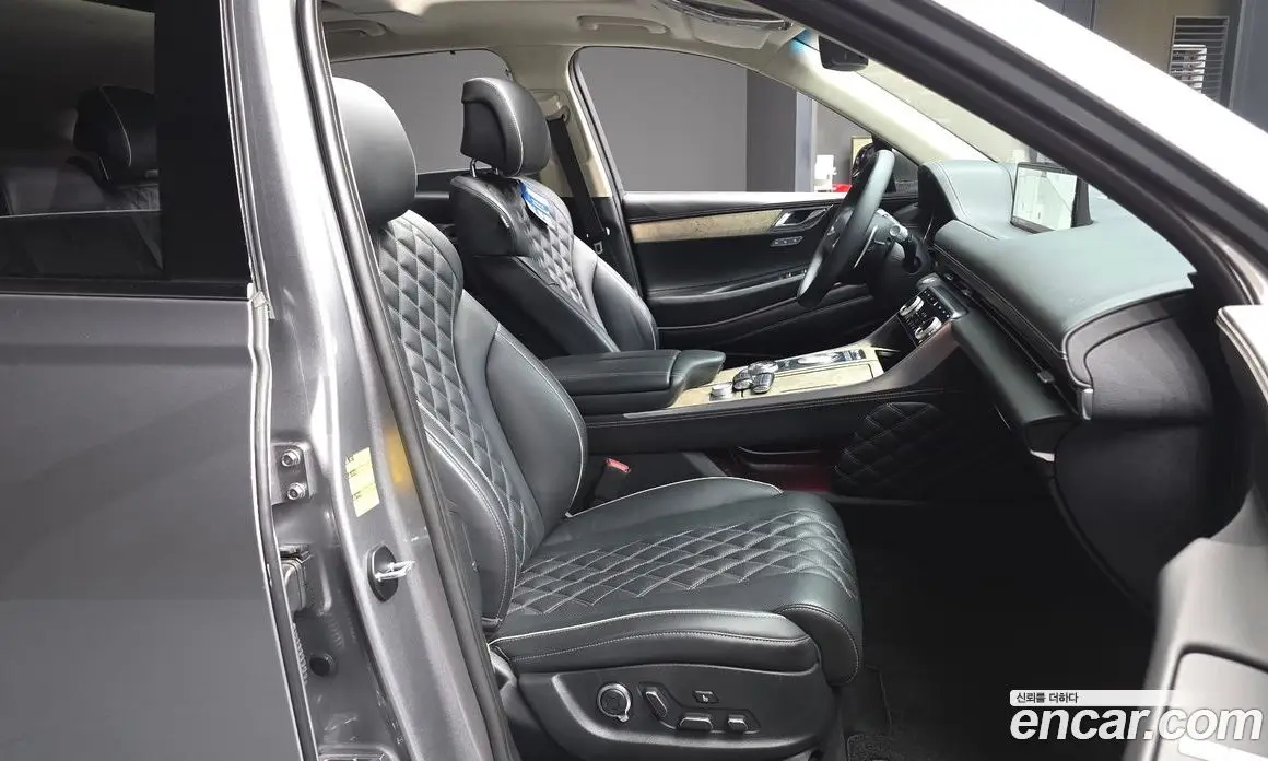 Genesis GV80 2022 3.5 автомат (гидро), фото 17 Genesis GV80 2022 3.5 автомат (гидро), фото 17
