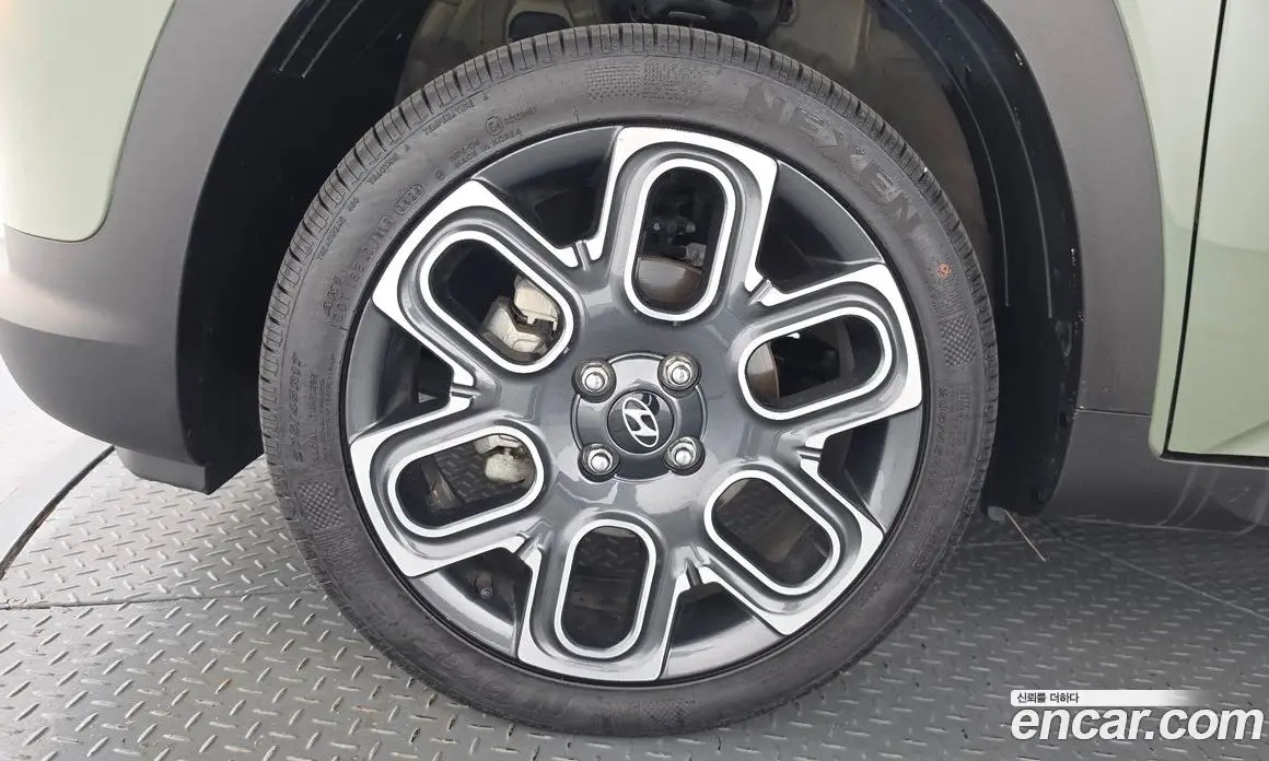 Hyundai Casper 2022 1.0 автомат (гидро), фото 4