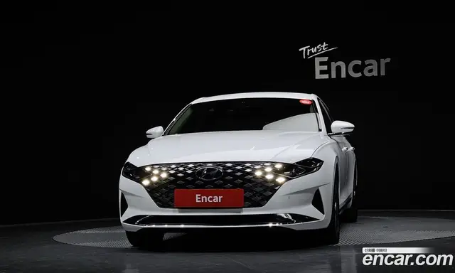 Hyundai Grandeur 2022 2.5 автомат (гидро), миниатюра 3 Hyundai Grandeur 2022 2.5 автомат (гидро), миниатюра 3
