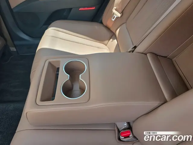 Hyundai Grandeur 2026 1.6 автомат (гидро), миниатюра 9