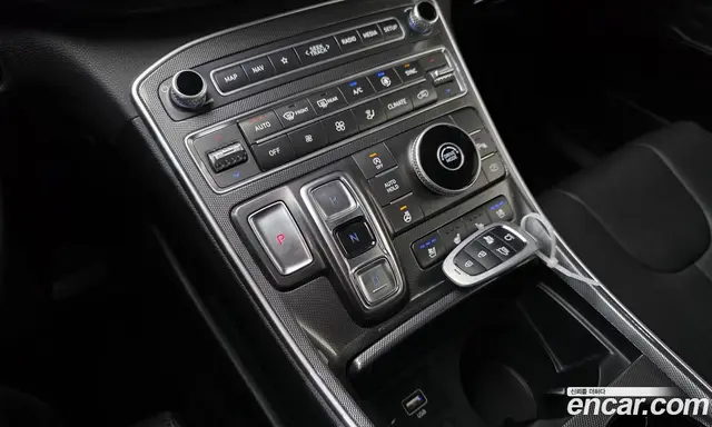 Hyundai Santa Fe 2022 2.2 автомат (гидро), миниатюра 12