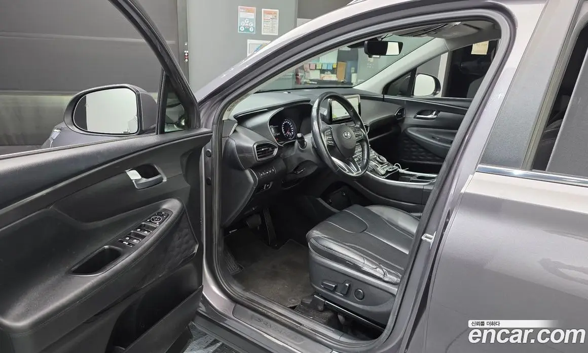 Hyundai Santa Fe 2022 2.2 автомат (гидро), фото 13