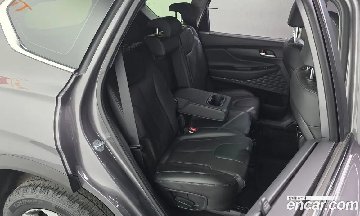 Hyundai Santa Fe 2022 2.2 автомат (гидро), фото 16
