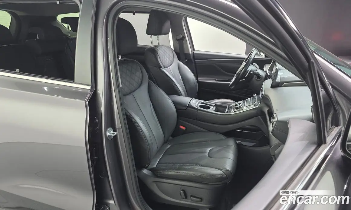 Hyundai Santa Fe 2022 2.2 автомат (гидро), фото 18