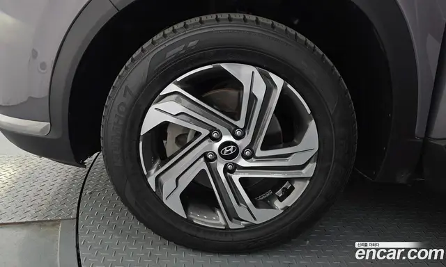 Hyundai Santa Fe 2022 2.2 автомат (гидро), миниатюра 5