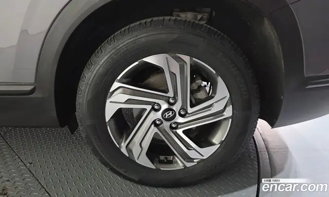 Hyundai Santa Fe 2022 2.2 автомат (гидро), миниатюра 7