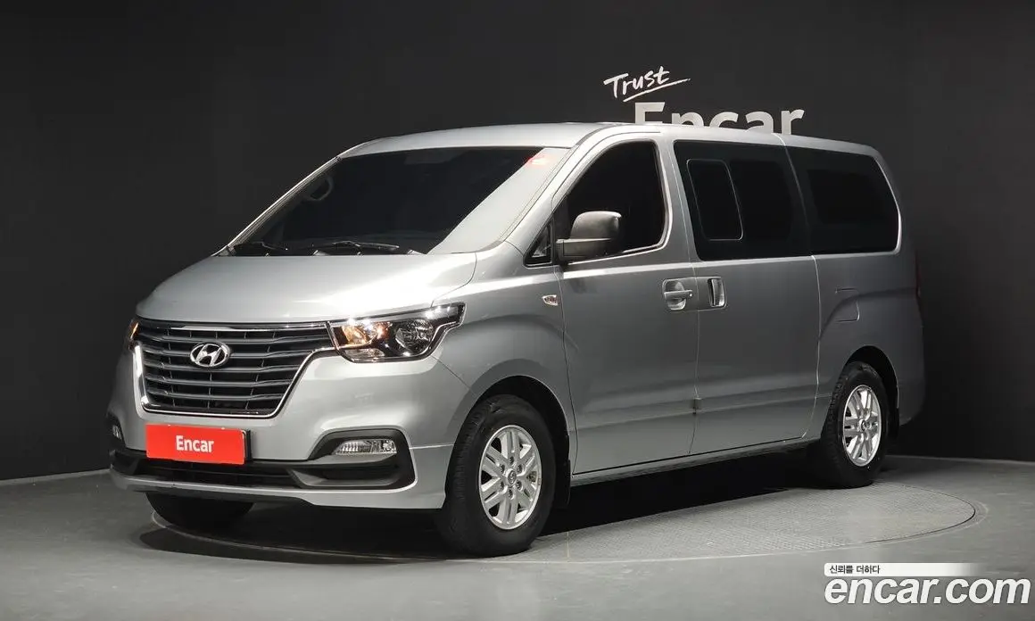 Hyundai Starex 2020 2.5 автомат (гидро), фото 1 Hyundai Starex 2020 2.5 автомат (гидро), фото 1