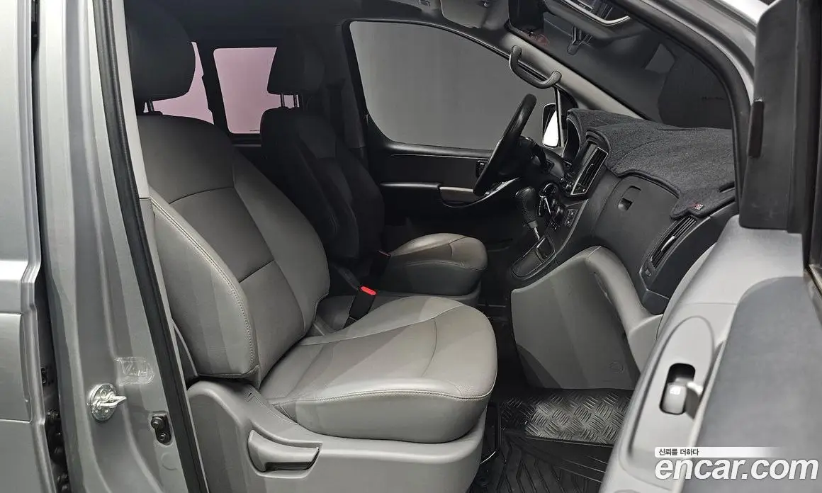 Hyundai Starex 2020 2.5 автомат (гидро), фото 13 Hyundai Starex 2020 2.5 автомат (гидро), фото 13