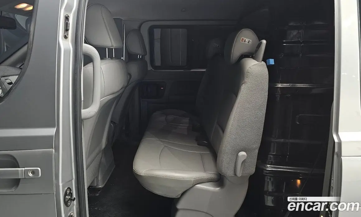 Hyundai Starex 2020 2.5 автомат (гидро), фото 18 Hyundai Starex 2020 2.5 автомат (гидро), фото 18