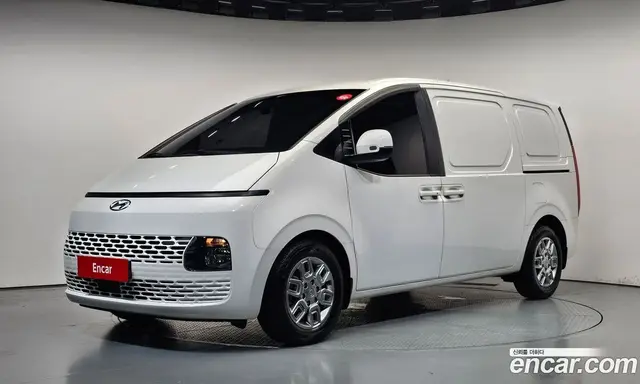 Hyundai Staria, 2021, 42 803 км