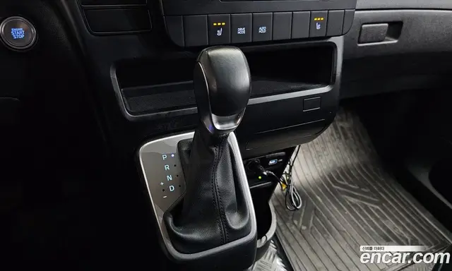 Hyundai Staria 2021 2.2 автомат (гидро), миниатюра 12