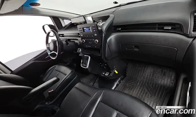 Hyundai Staria 2021 2.2 автомат (гидро), миниатюра 10 Hyundai Staria 2021 2.2 автомат (гидро), миниатюра 10