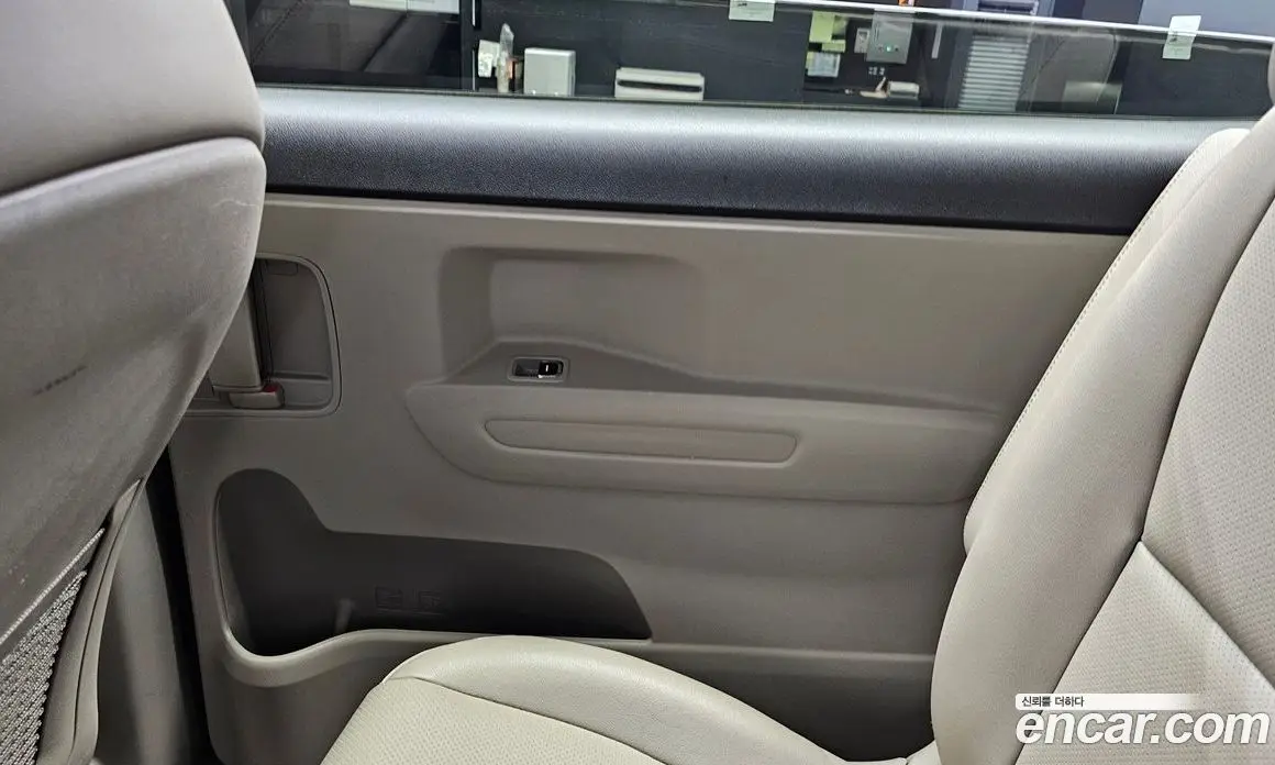 Kia Carnival 2020 2.2 автомат (гидро), фото 15
