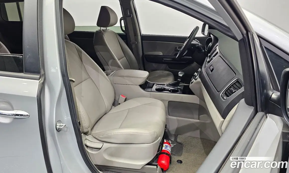 Kia Carnival 2020 2.2 автомат (гидро), фото 17
