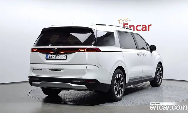 Kia Carnival 2021 2.2 автомат (гидро), миниатюра 2