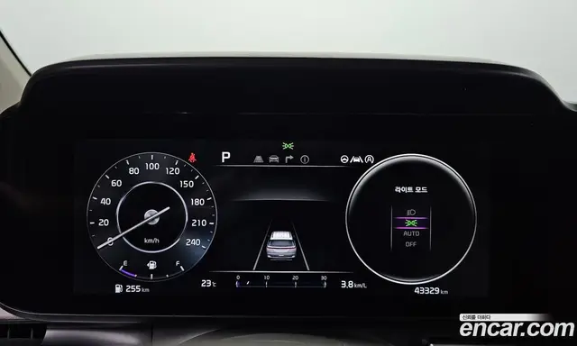 Kia Carnival 2021 2.2 автомат (гидро), миниатюра 11