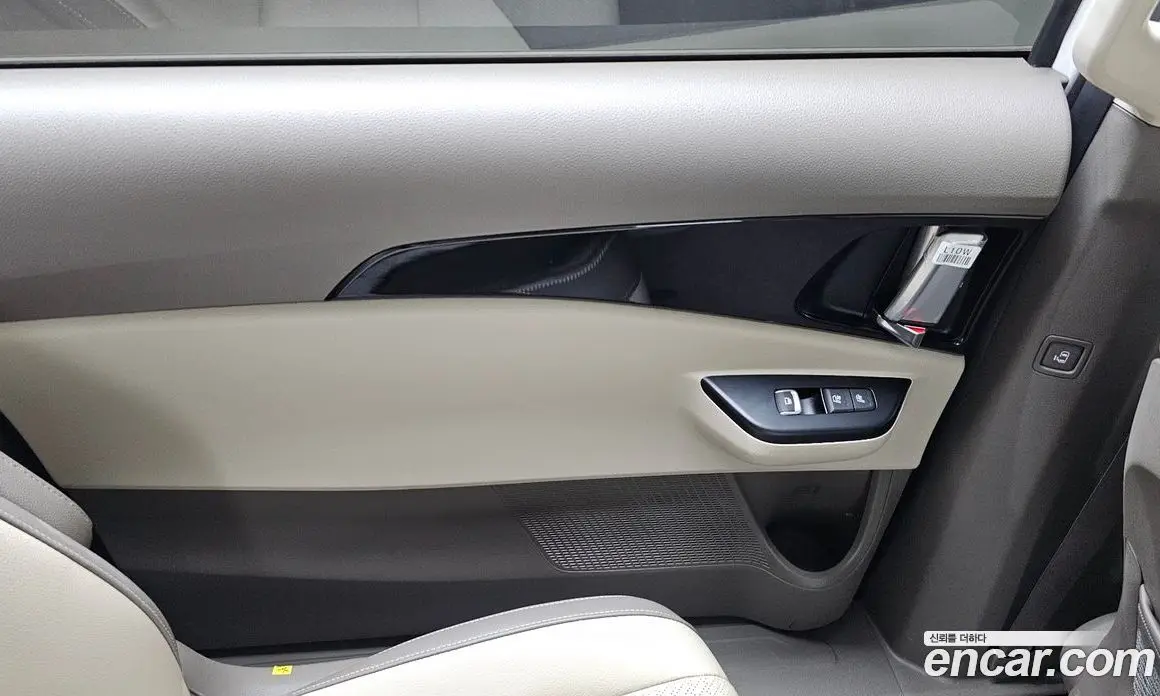 Kia Carnival 2021 2.2 автомат (гидро), фото 15