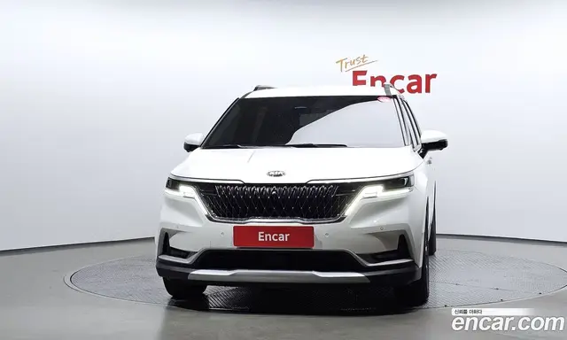Kia Carnival 2021 2.2 автомат (гидро), миниатюра 3