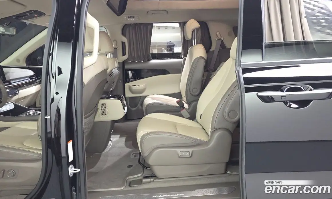 Kia Carnival 2024 1.6 автомат (гидро), фото 15
