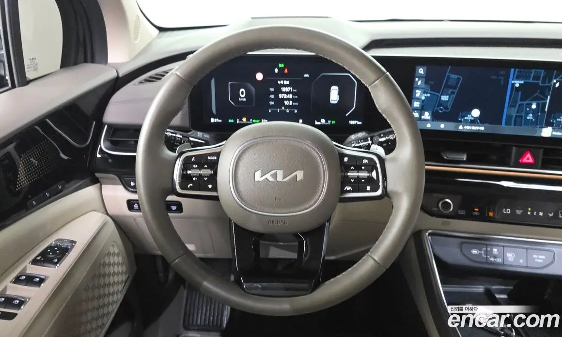 Kia Carnival 2024 1.6 автомат (гидро), фото 18