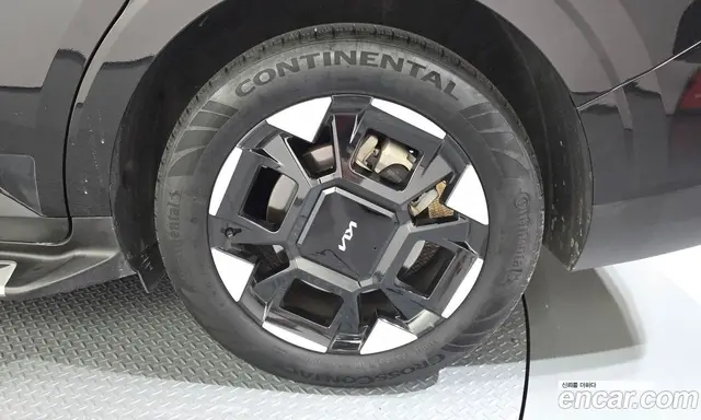 Kia Carnival 2024 1.6 автомат (гидро), миниатюра 6